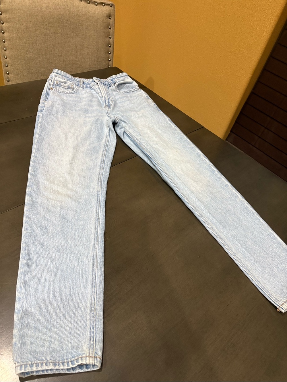 AE mom jeans size 0